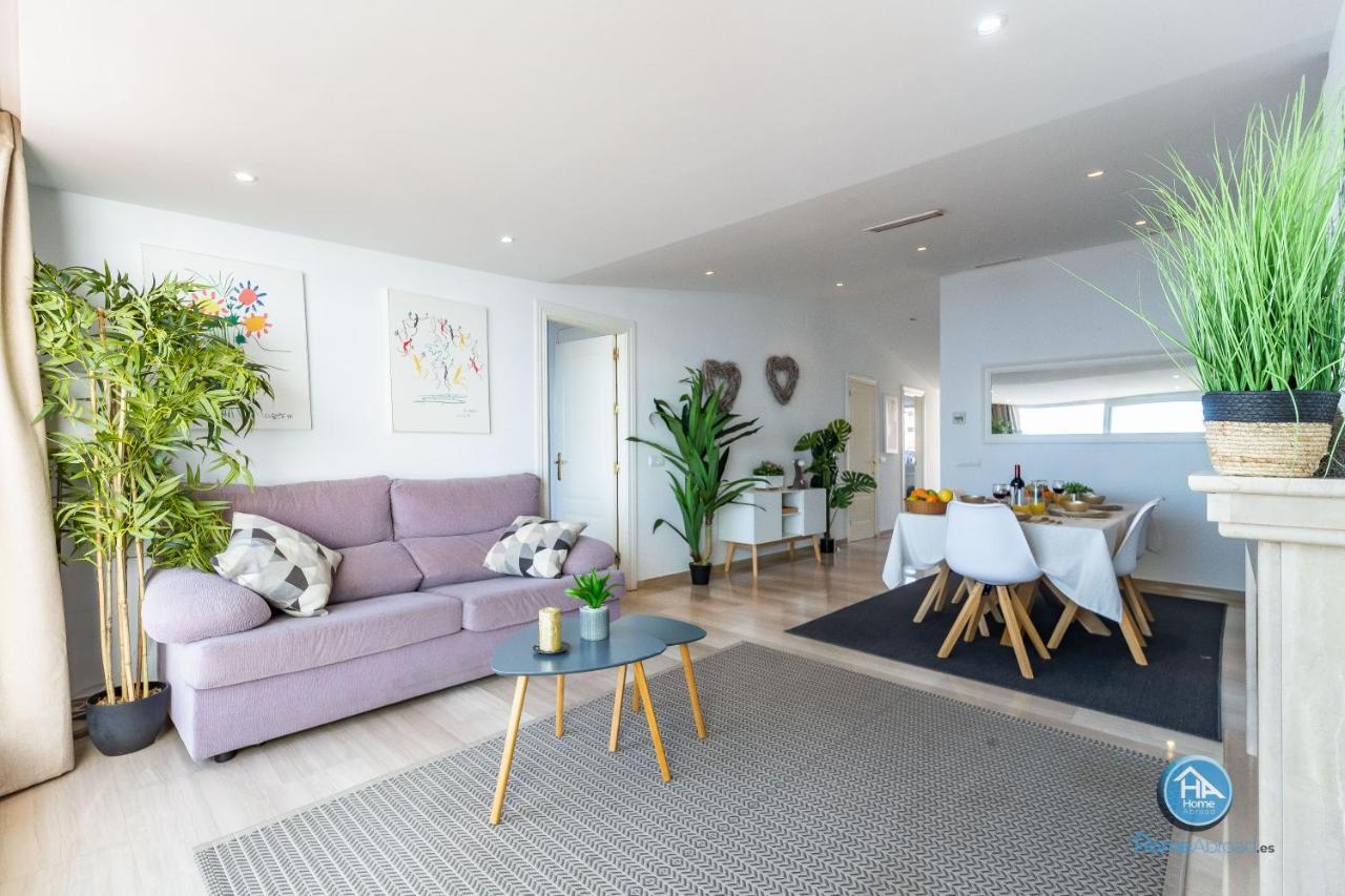 HomeAbroad Apartments - Ático Deluxe Fuengirola with FREE Parking Exterior foto
